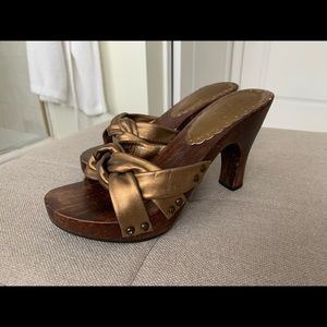 Wooden sole ‘Candies’ style heels
